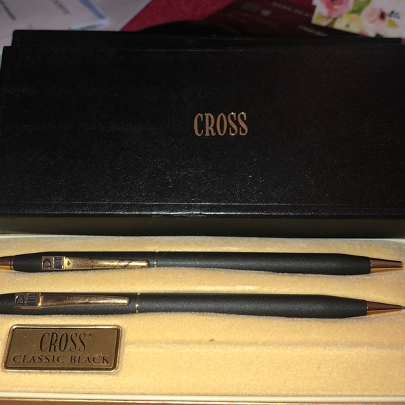 Vintage Cross Pen and Pencil Set. - Picture 2 of 5
